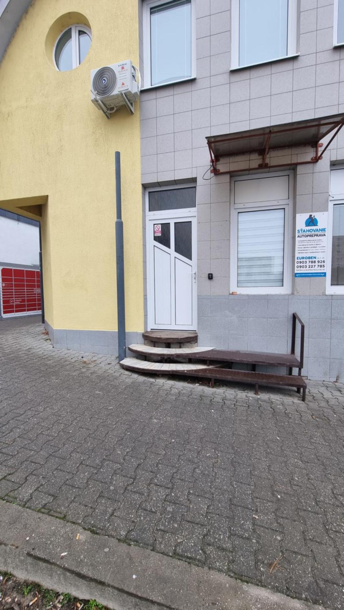 Apartman 1 Hradna 9 Nové Zámky Eksteriør bilde